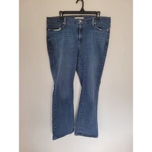 Levis Classic Bootcut Jeans Womens Plus Size 18W Medium Wash Blue Denim #19